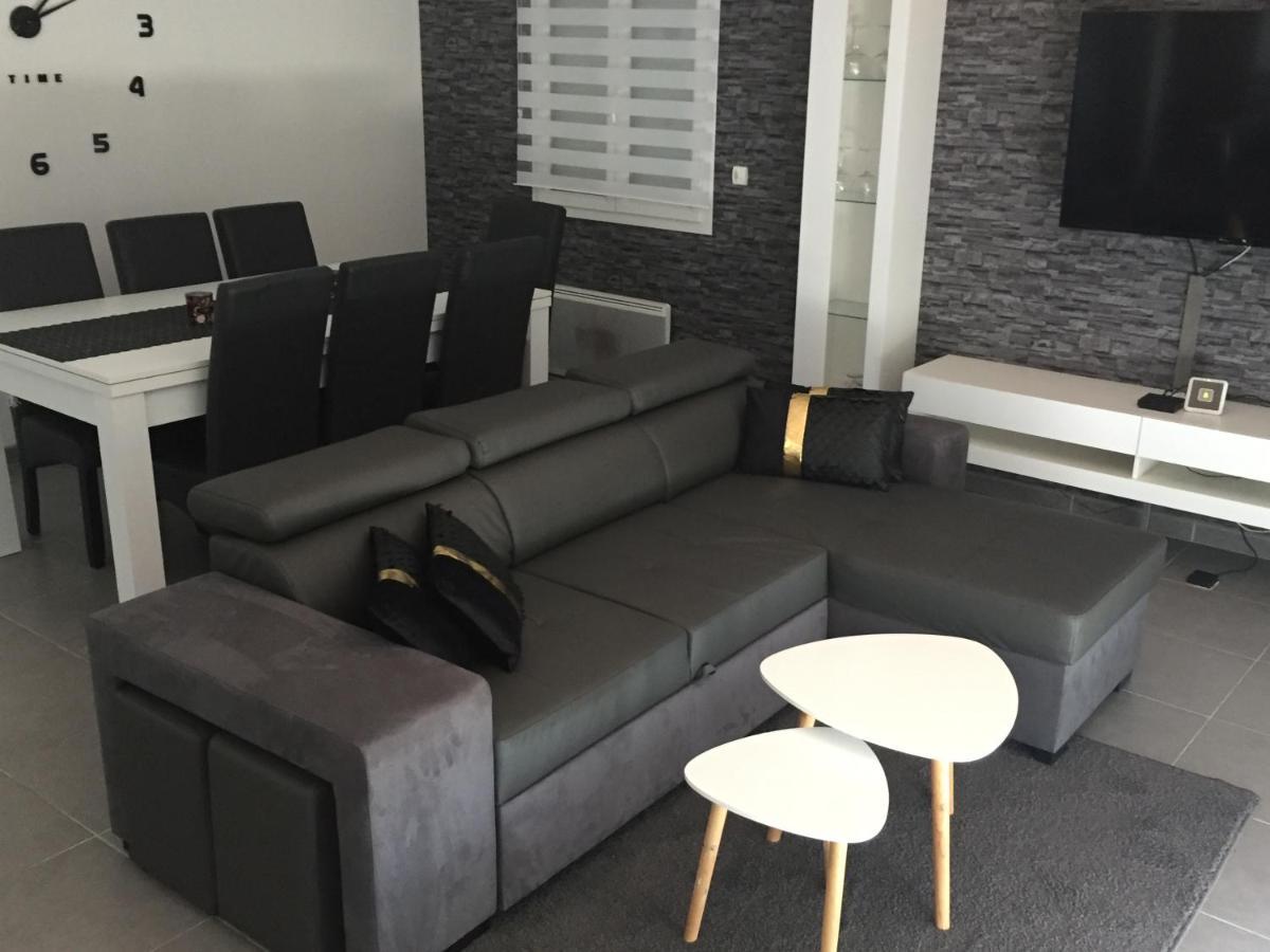 Privative 3 Et Piscine Priv Pres * Carcasona